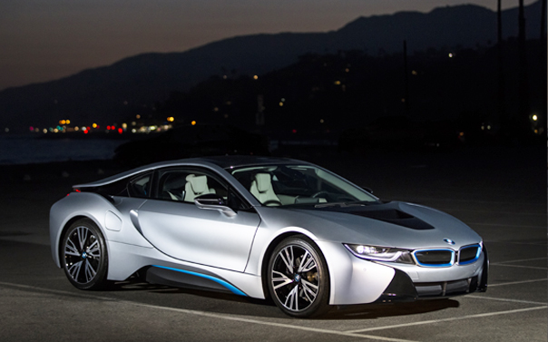 bmw i8 hybrid photographed at night