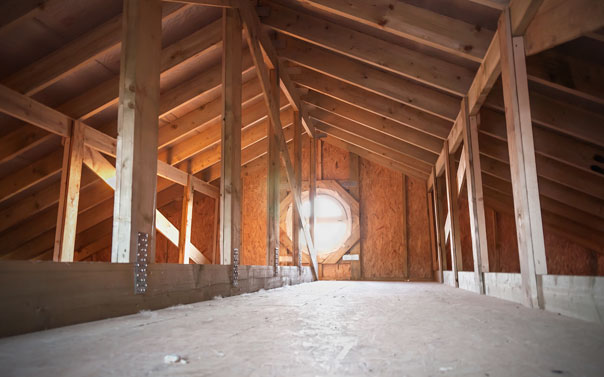 an attic without insulation
